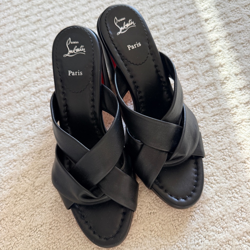BLACK CHRISTIAN LOUBOUTIN  DISPO SIZE 8 EU 38
